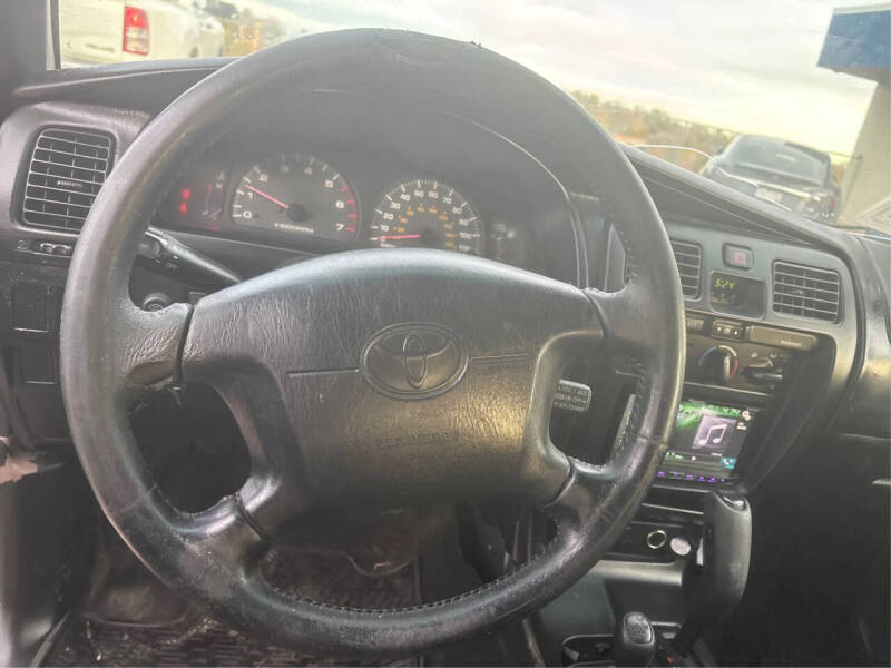 2000 Toyota 4Runner SR5