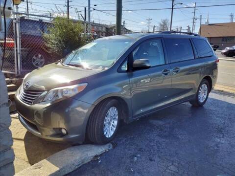 2013 Toyota Sienna for sale at WOOD MOTOR COMPANY in Madison TN