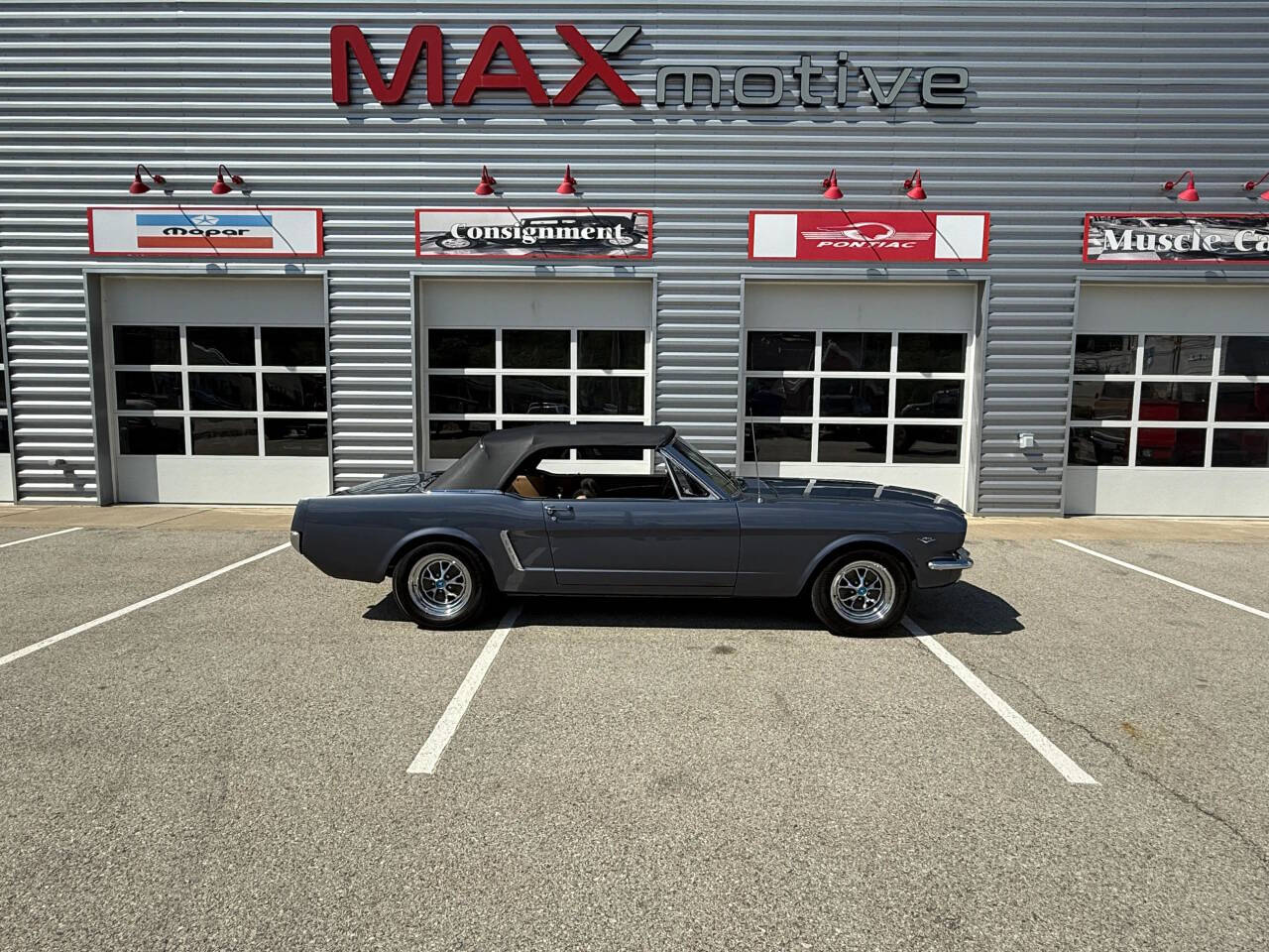 1965 Ford Mustang 1