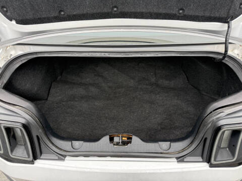 2012 Ford Mustang V6