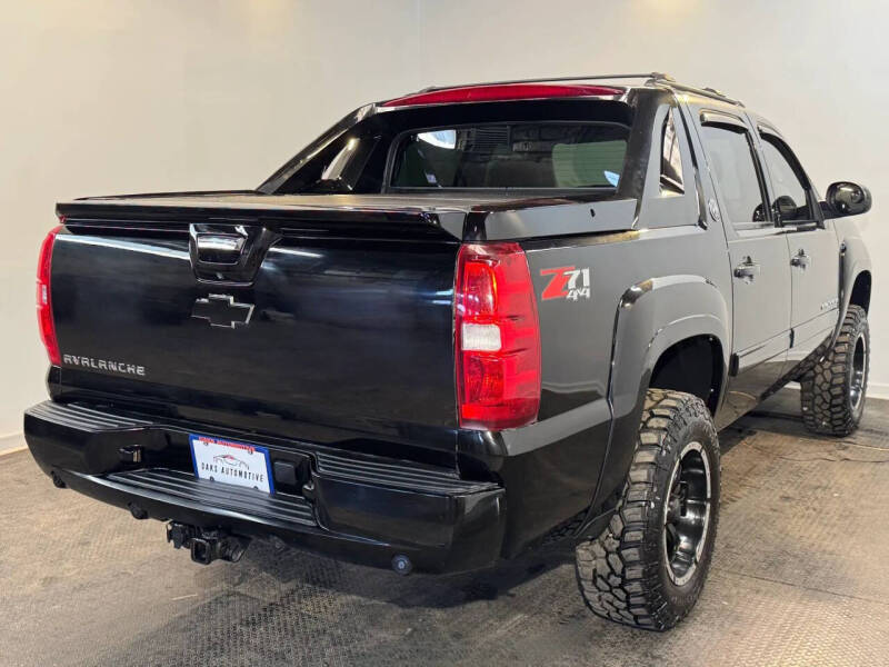 2013 Chevrolet Avalanche LT Black Diamond