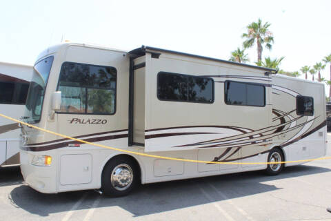 2013 Thor Industries Palazzo 33.3 Freightliner