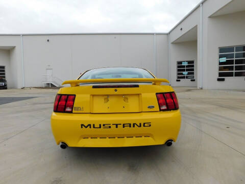 2004 Ford Mustang Mach 1 Premium