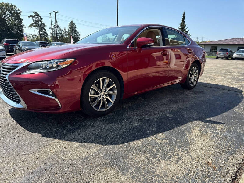 2016 Lexus ES 300h