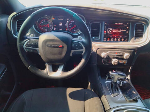 2015 Dodge Charger SXT