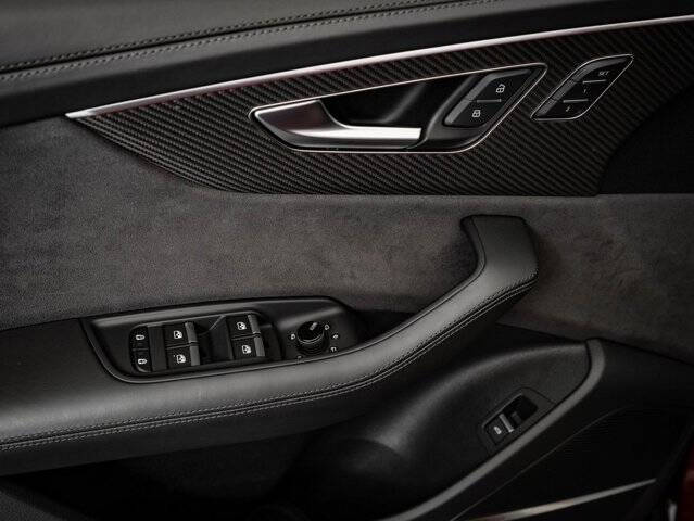 2024 Audi RS Q8 4.0T quattro