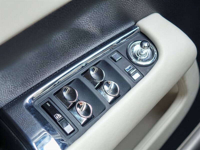 2016 Rolls-Royce Wraith 53