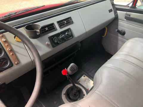 1999 Freightliner FL70