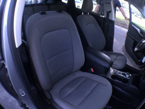 2022 Ford Escape S