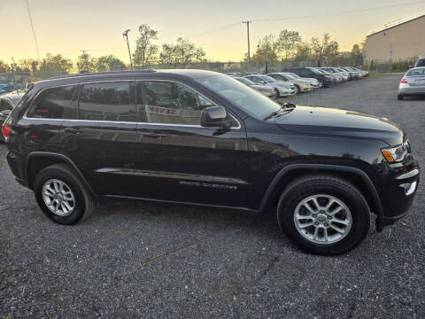 2018 Jeep Grand Cherokee Laredo