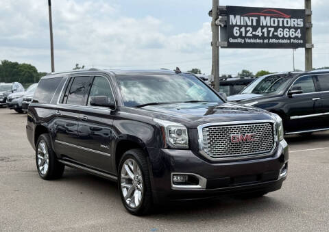2017 GMC Yukon XL Denali