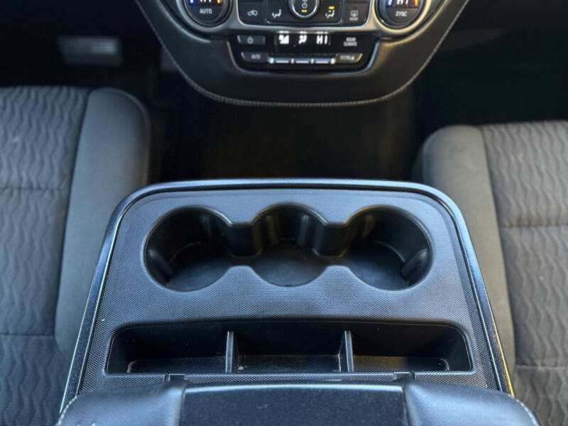 2016 Chevrolet Suburban LS