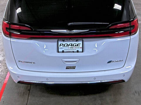 2024 Chrysler Pacifica Plug-In Hybrid