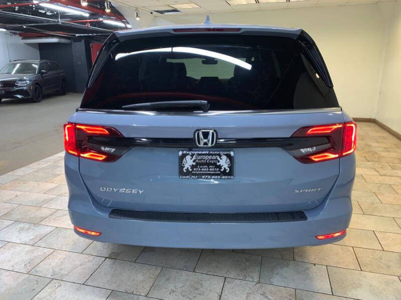 2023 Honda Odyssey Sport