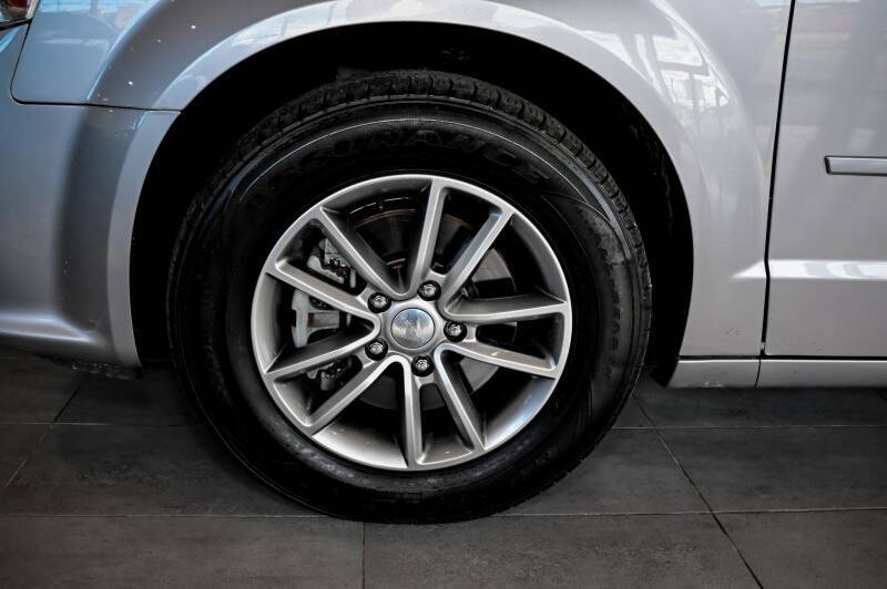 2017 Dodge Grand Caravan SE Plus