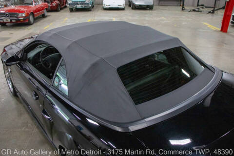 2004 Ford Mustang GT Deluxe