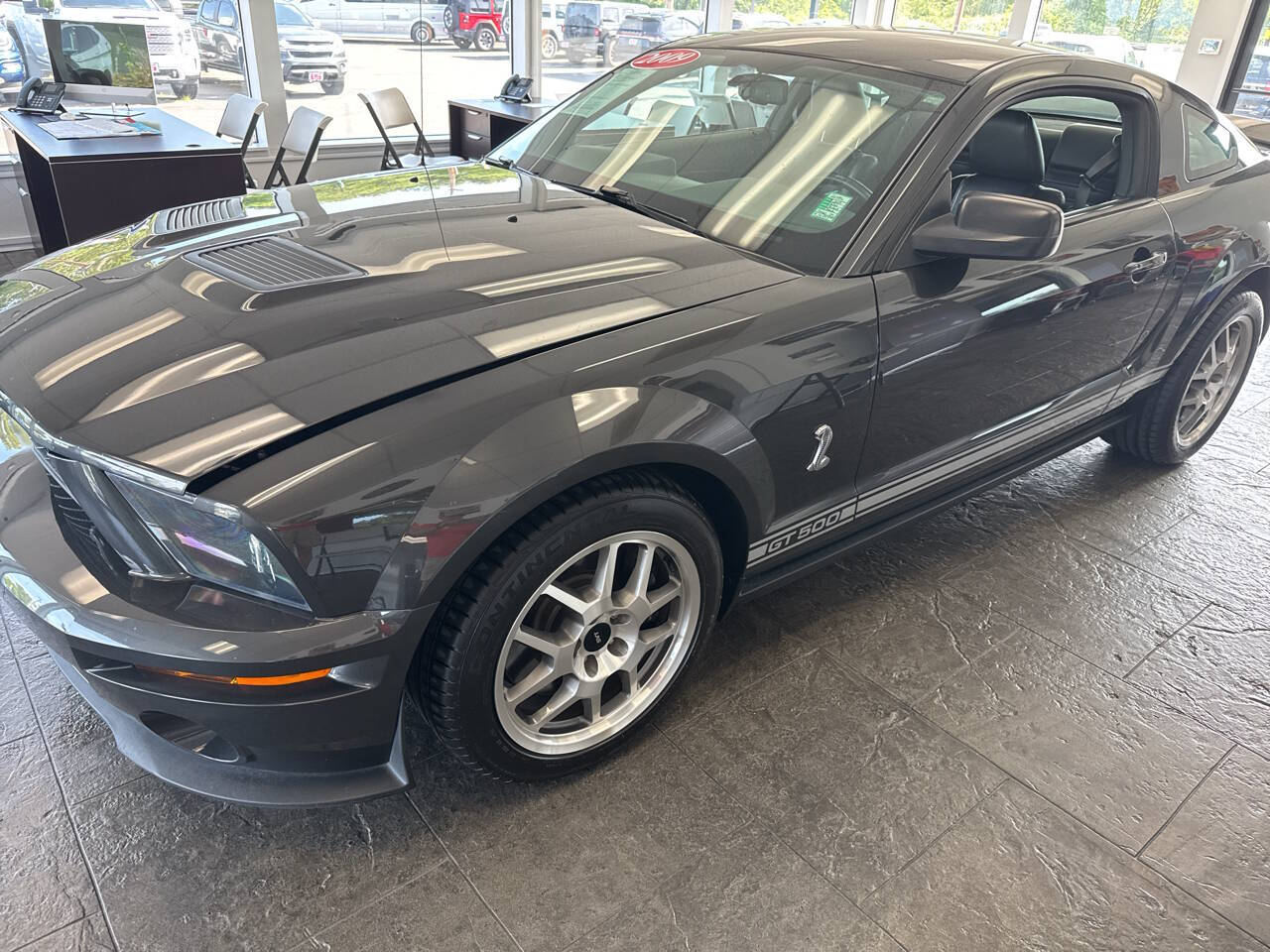 used 2009 Ford Shelby GT500 car