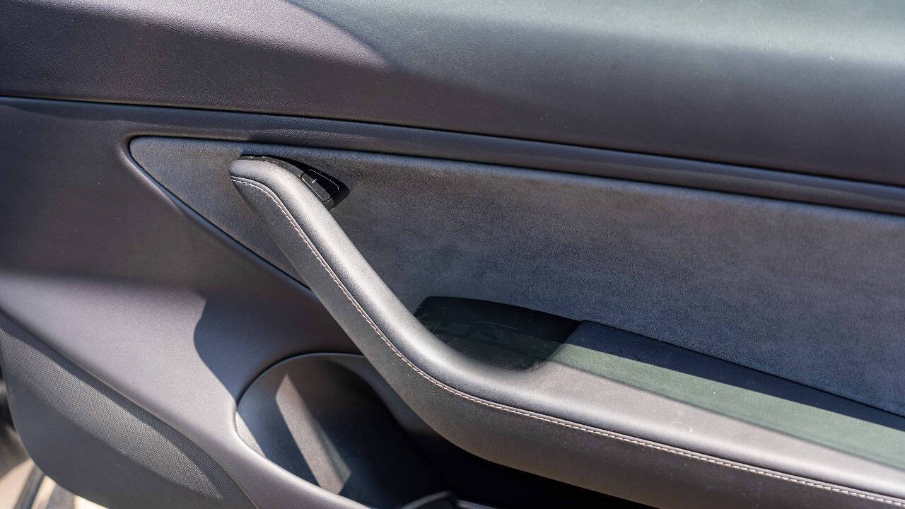 used 2019 Tesla Model 3 car, priced at $23,995
