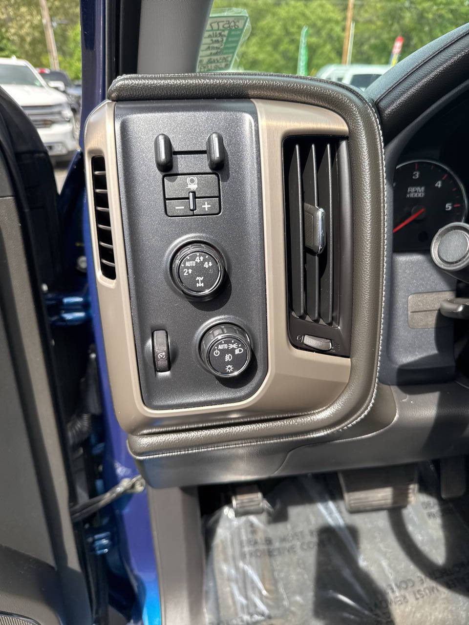 used 2016 GMC Sierra 1500 car, priced at $28,699