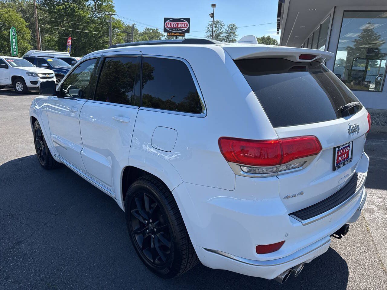 used 2015 Jeep Grand Cherokee car, priced at $14,499