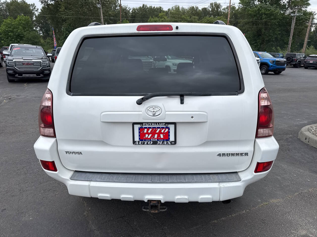 used 2005 Toyota 4Runner car, priced at $10,999