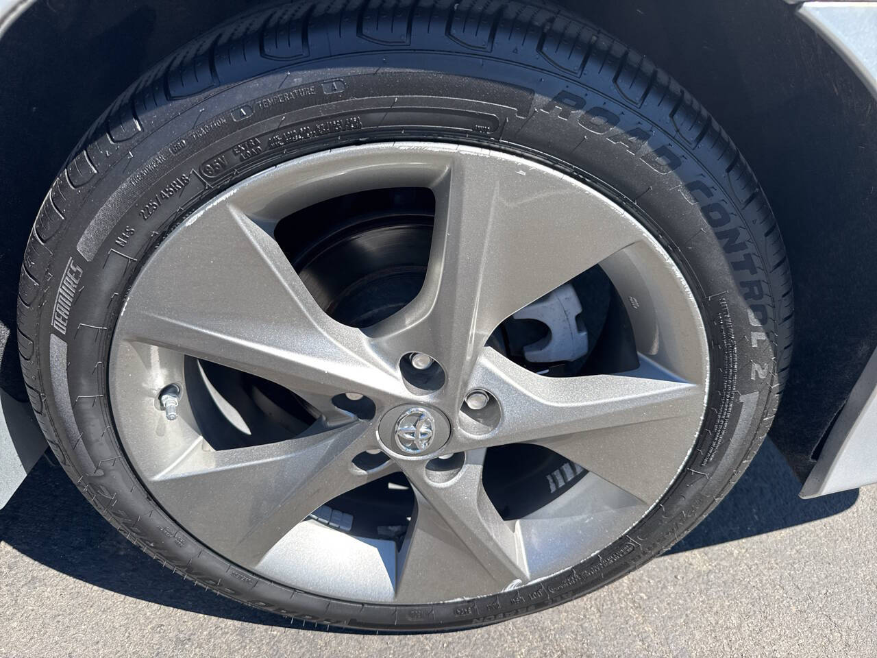 used 2014 Toyota Camry car, priced at $9,999
