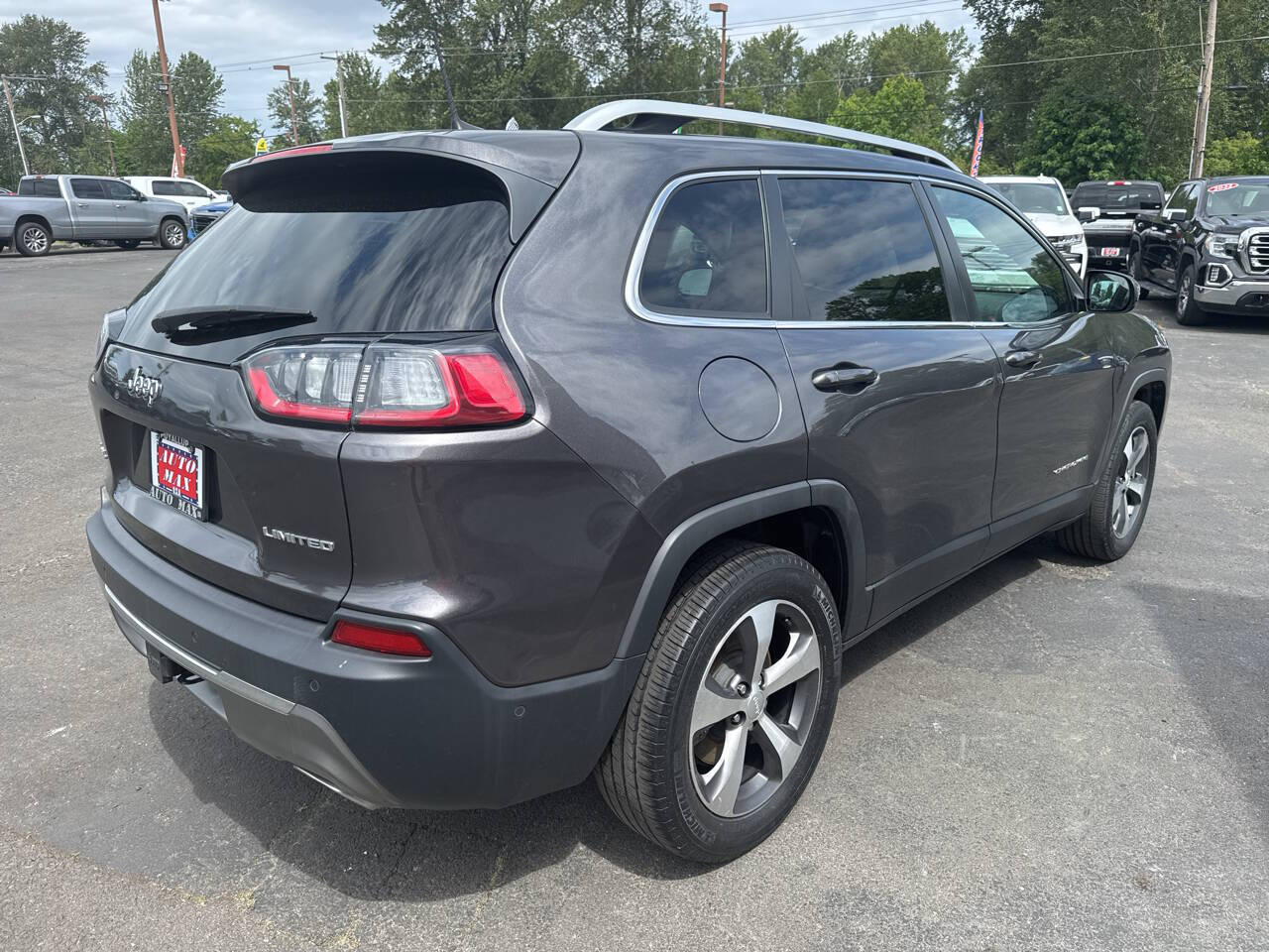 used 2020 Jeep Cherokee car, priced at $19,499