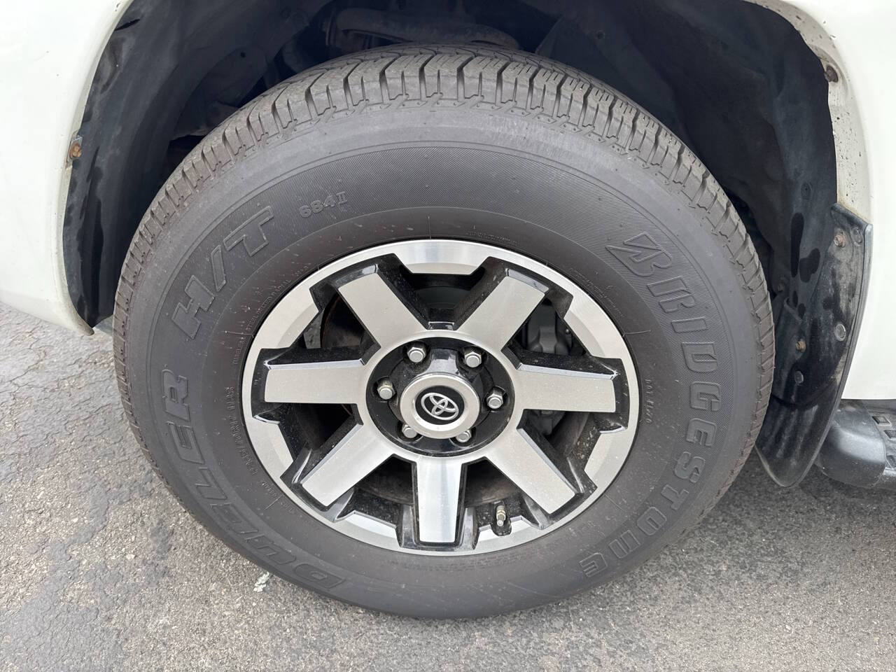 used 2005 Toyota 4Runner car, priced at $10,999