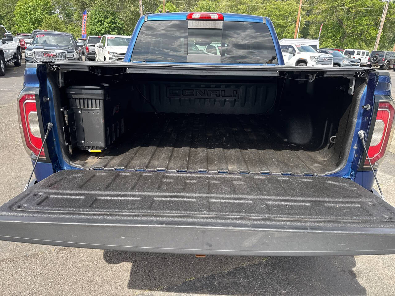 used 2016 GMC Sierra 1500 car, priced at $28,699
