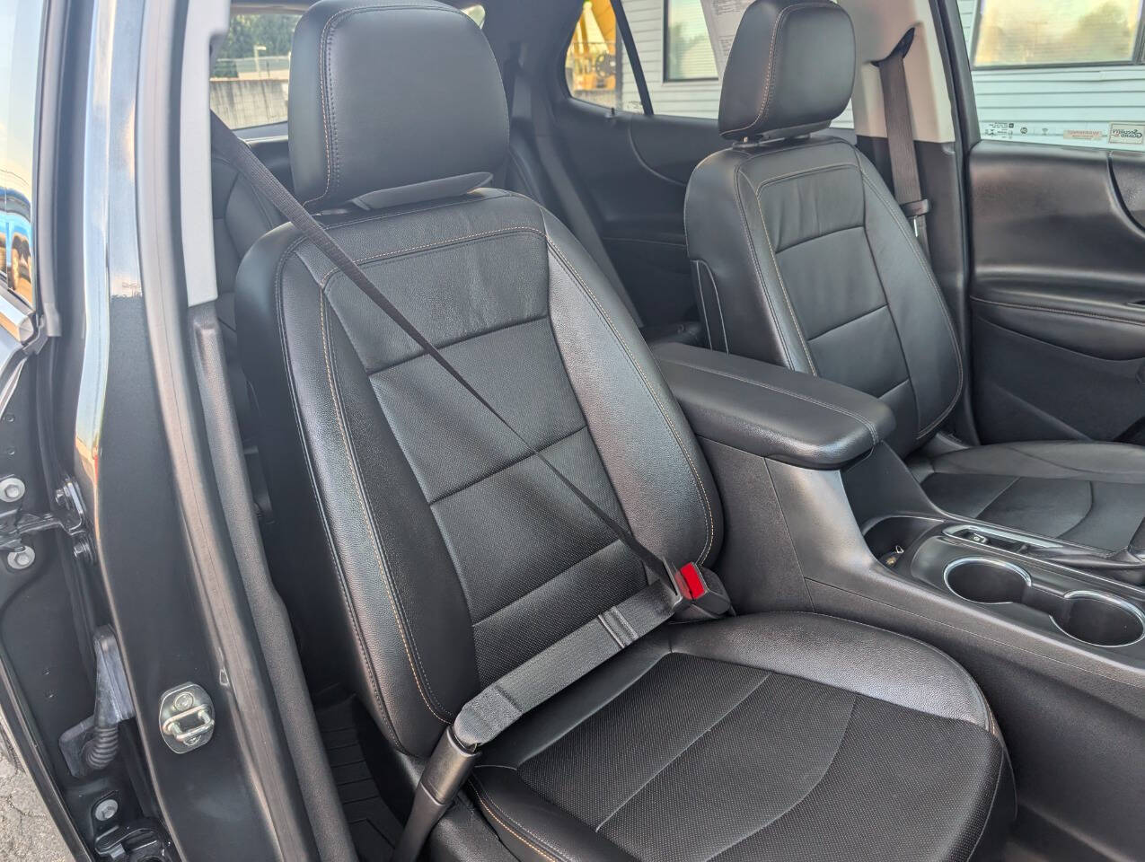 used 2020 Chevrolet Equinox car, priced at $19,999