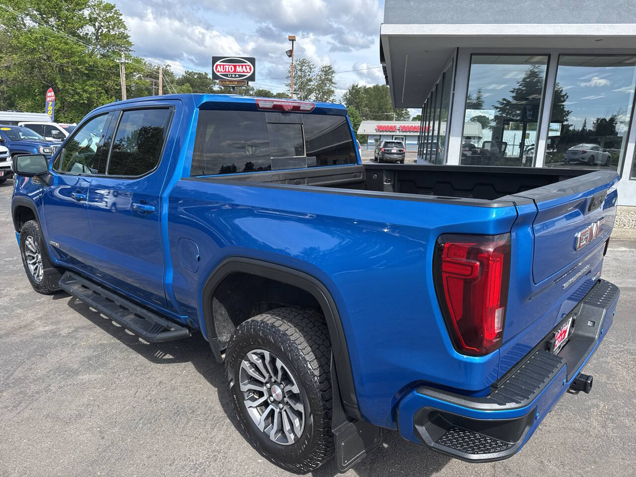 used 2022 GMC Sierra 1500 car, priced at $51,599