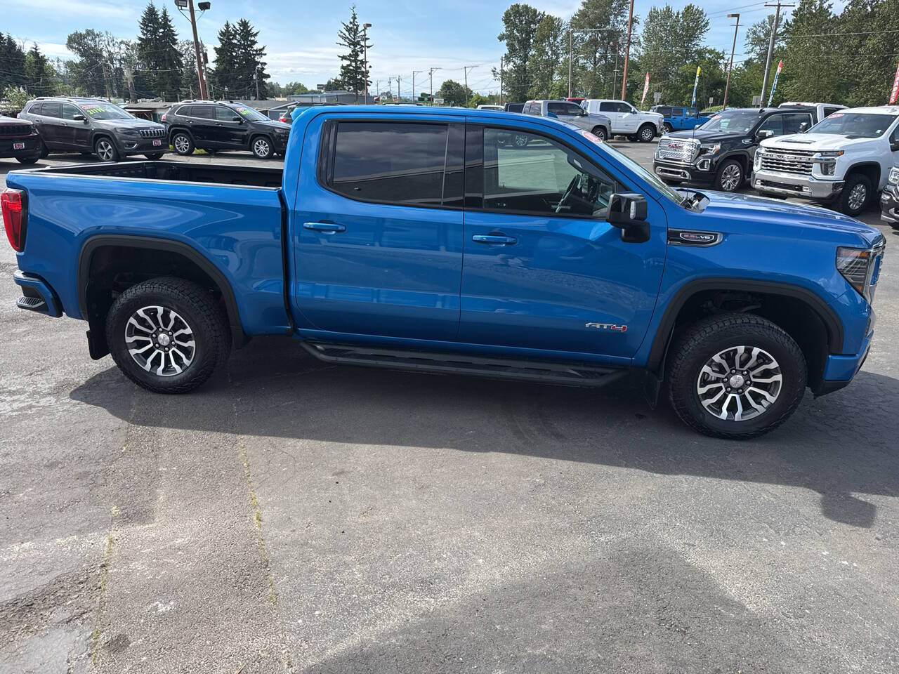 used 2022 GMC Sierra 1500 car, priced at $51,599