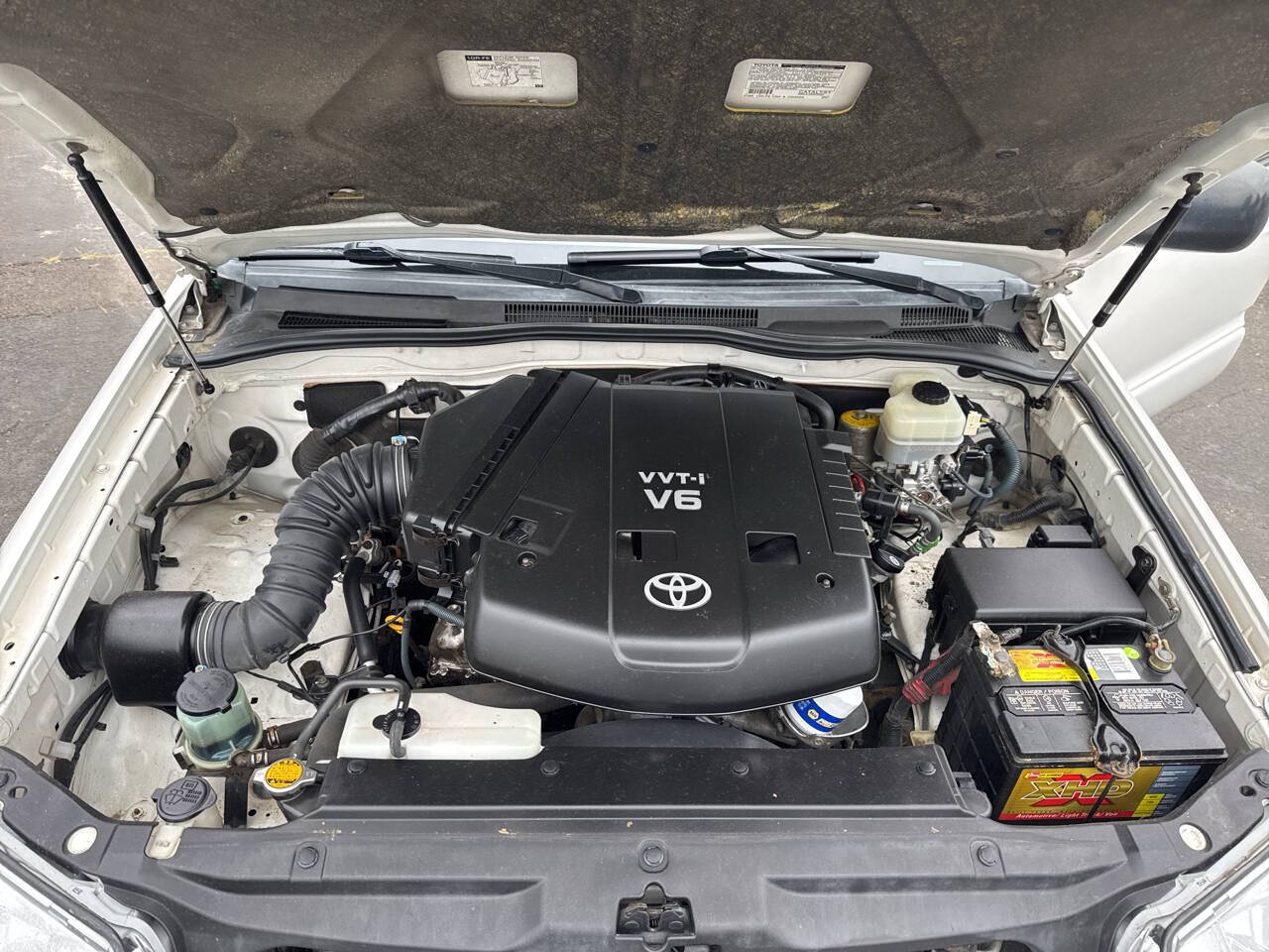 used 2005 Toyota 4Runner car, priced at $10,999