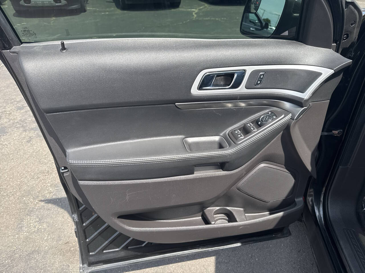 used 2015 Ford Explorer car, priced at $12,999