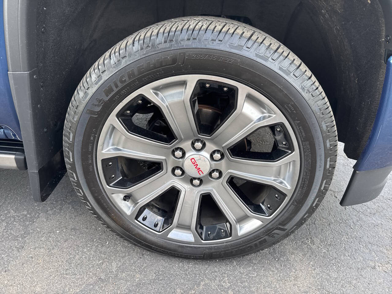 used 2016 GMC Sierra 1500 car, priced at $28,699