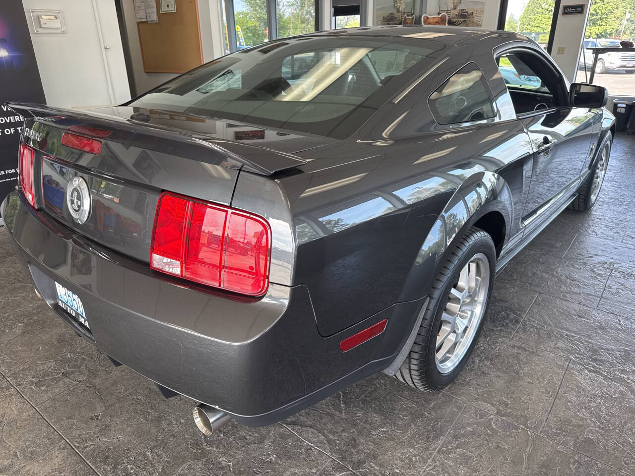 used 2009 Ford Shelby GT500 car