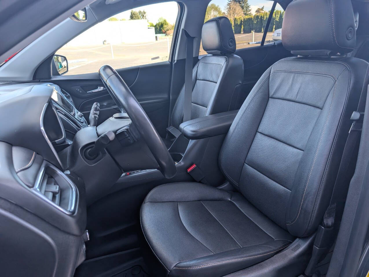used 2020 Chevrolet Equinox car, priced at $19,999