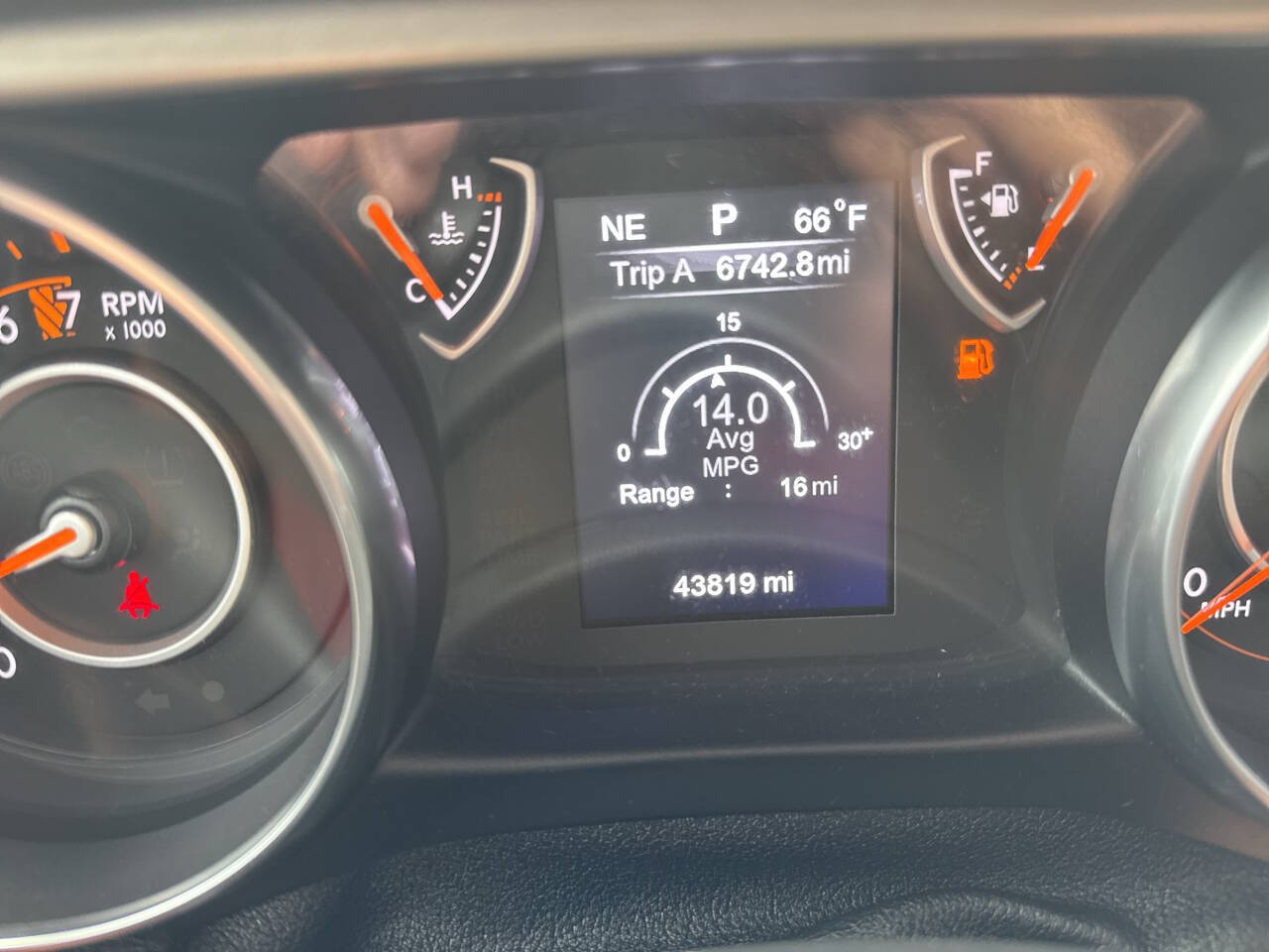 used 2020 Jeep Gladiator car, priced at $29,999