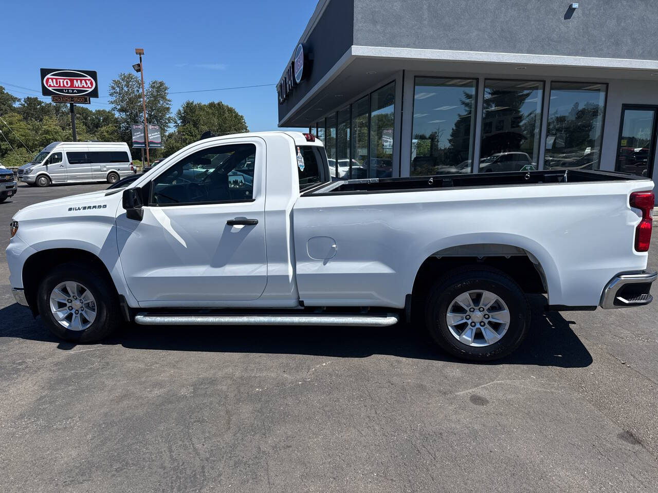 used 2024 Chevrolet Silverado 1500 car, priced at $28,999