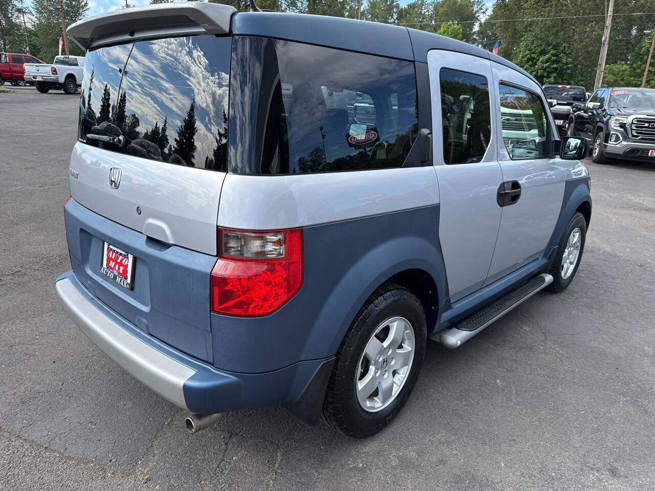 used 2005 Honda Element car, priced at $10,999