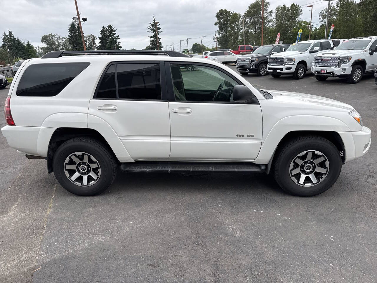 used 2005 Toyota 4Runner car, priced at $10,999