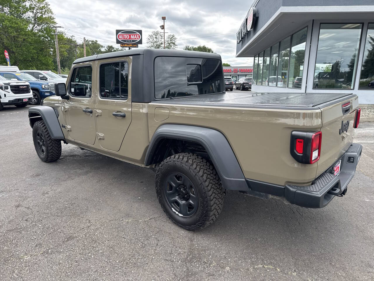 used 2020 Jeep Gladiator car, priced at $29,999
