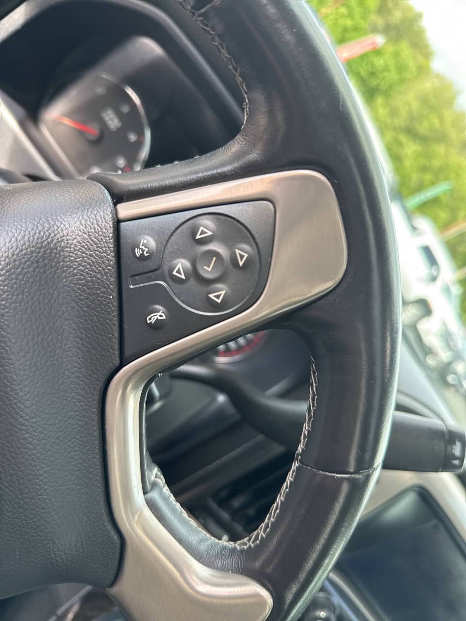 used 2016 GMC Sierra 1500 car, priced at $28,699