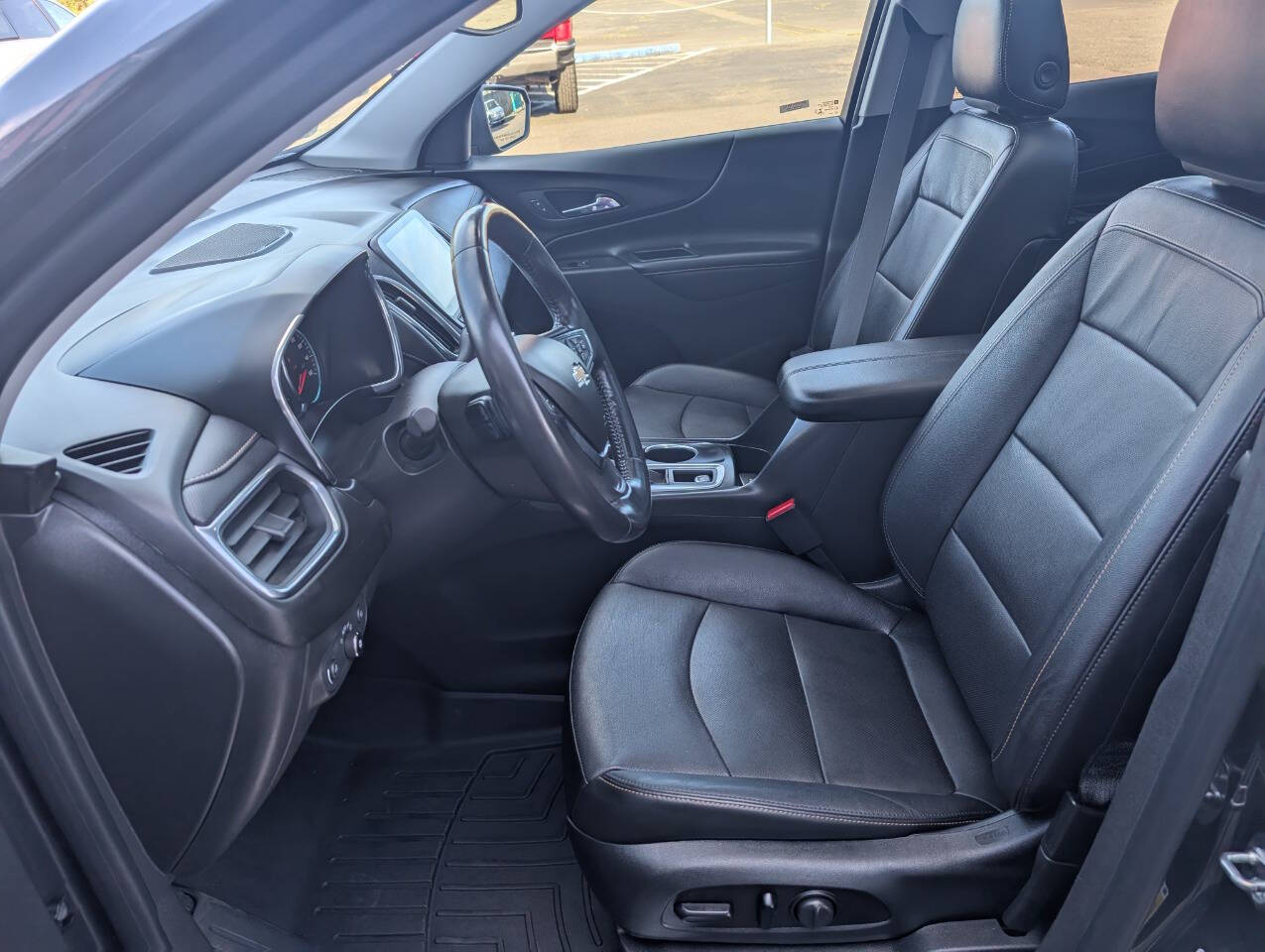 used 2020 Chevrolet Equinox car, priced at $19,999