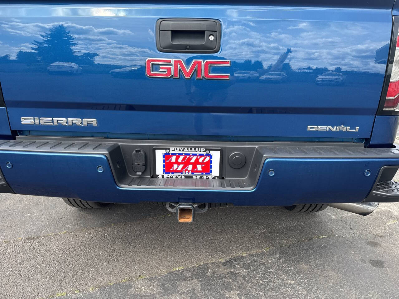 used 2016 GMC Sierra 1500 car, priced at $28,699
