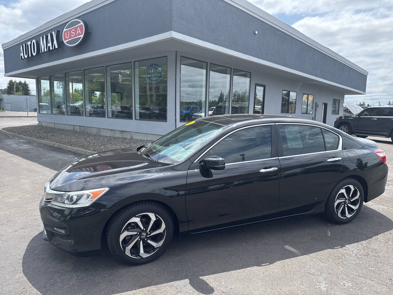 used 2016 Honda Accord car, priced at $15,999