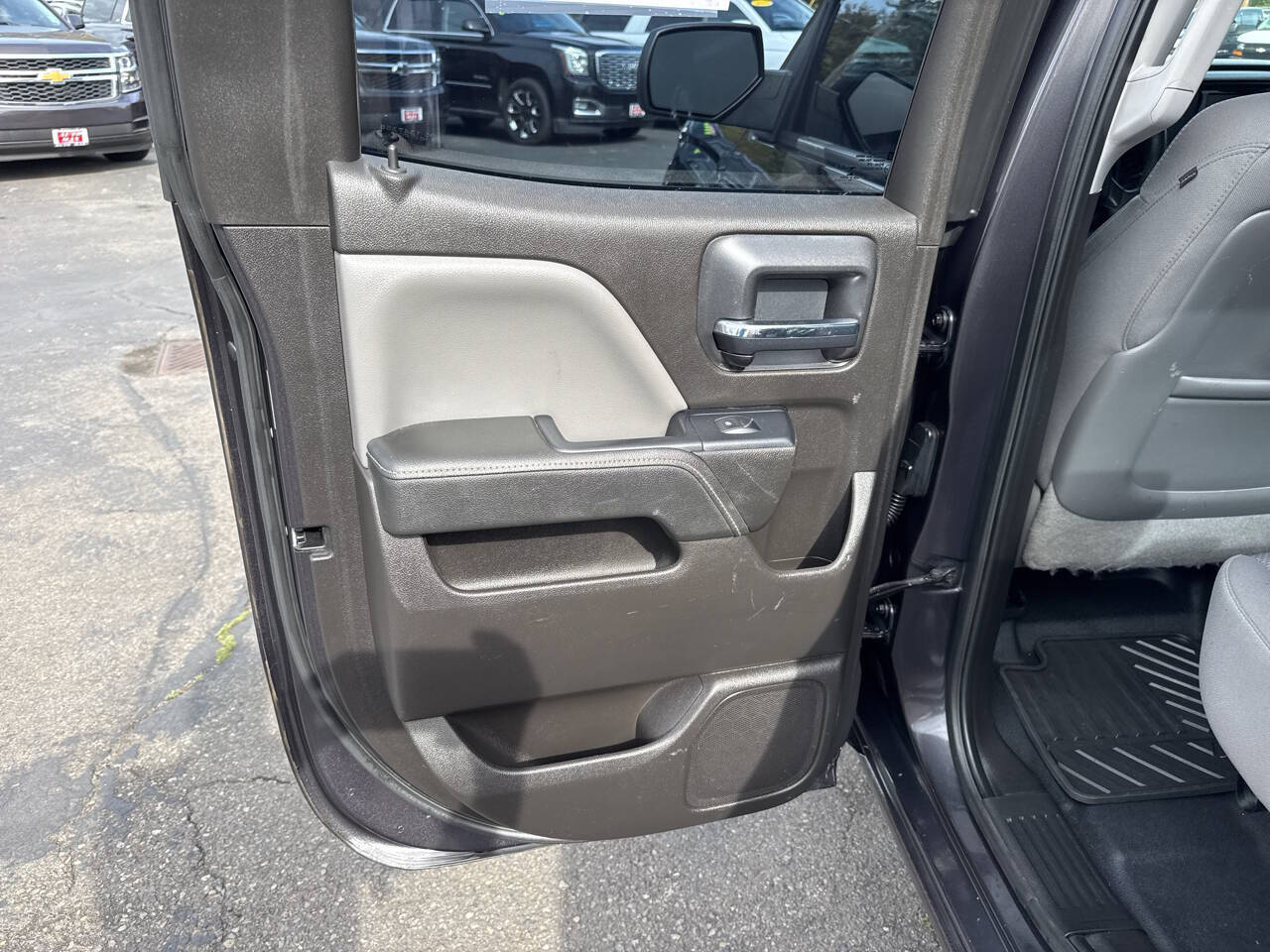 used 2015 Chevrolet Silverado 1500 car, priced at $12,999